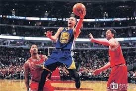 美记爆料湖人正积极追求赫伯特·琼斯，名嘴晒出3换1方案